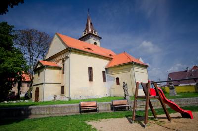 Údlice kostel Povýšení sv. Kříže